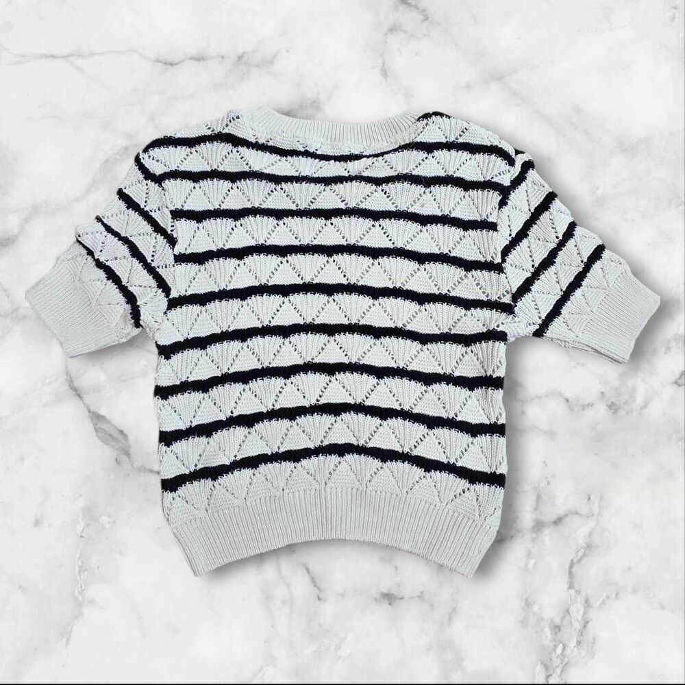 ZARA White & Black Stripe Knit Short Sleeve Size Medium - Picture 2 of 3